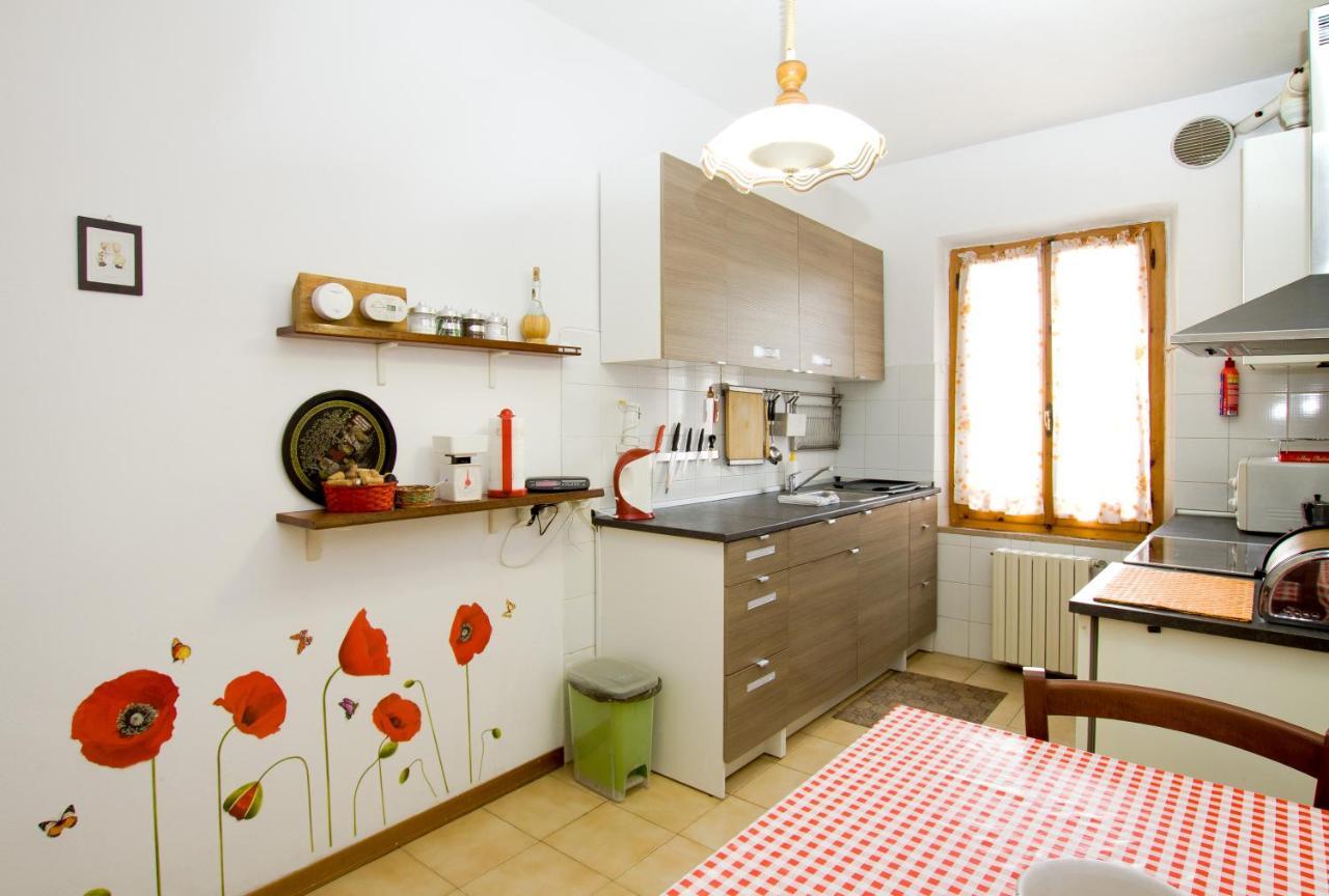 Cheap Apartment In The Old Village Колле-ді-Валь-д'Ельса Екстер'єр фото