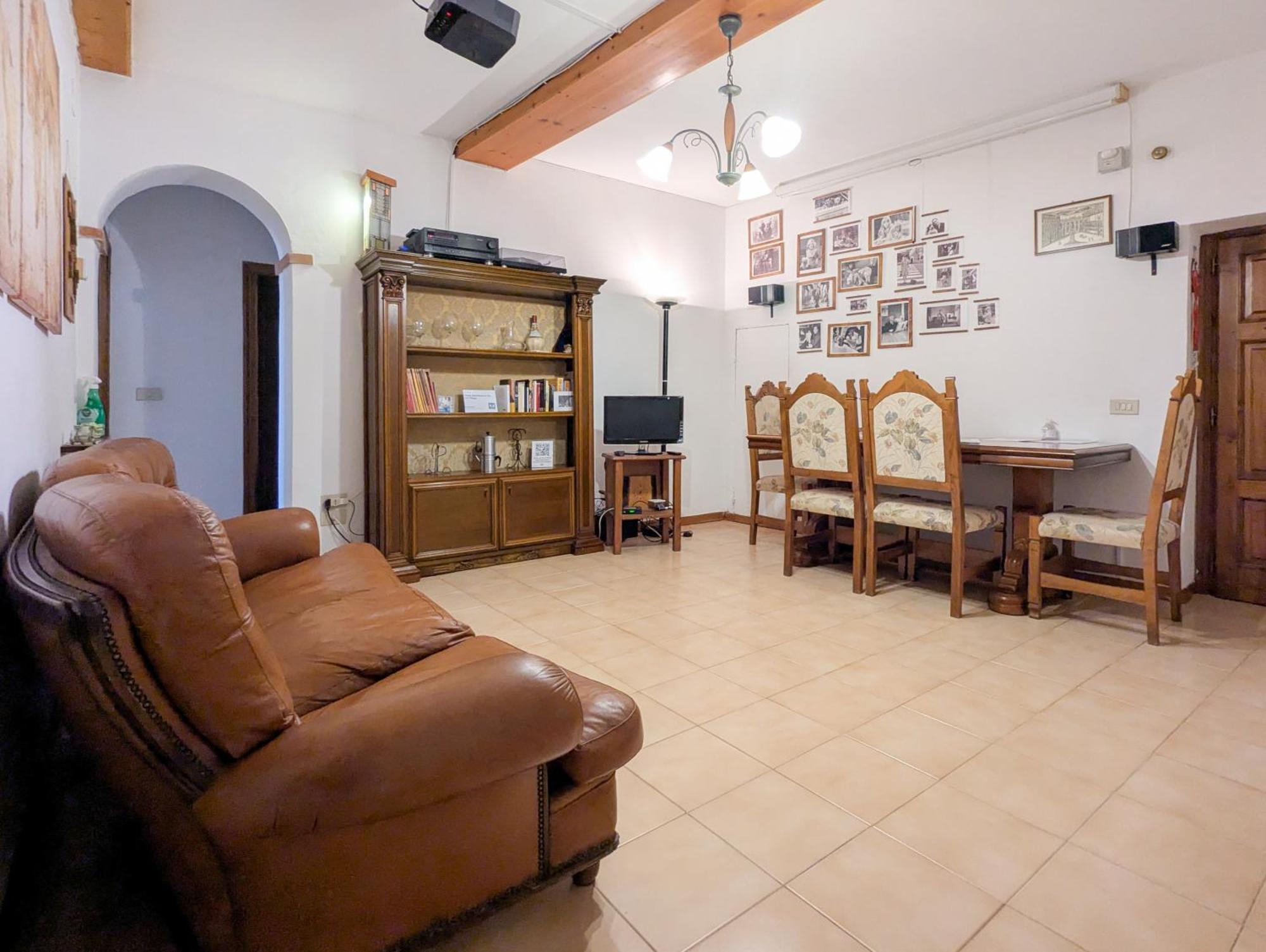 Cheap Apartment In The Old Village Колле-ді-Валь-д'Ельса Екстер'єр фото