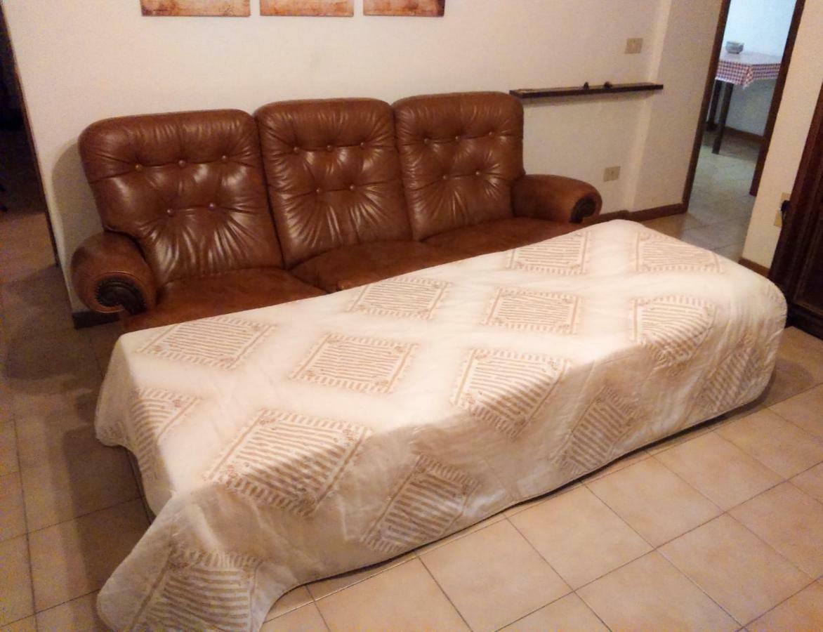 Cheap Apartment In The Old Village Колле-ді-Валь-д'Ельса Екстер'єр фото